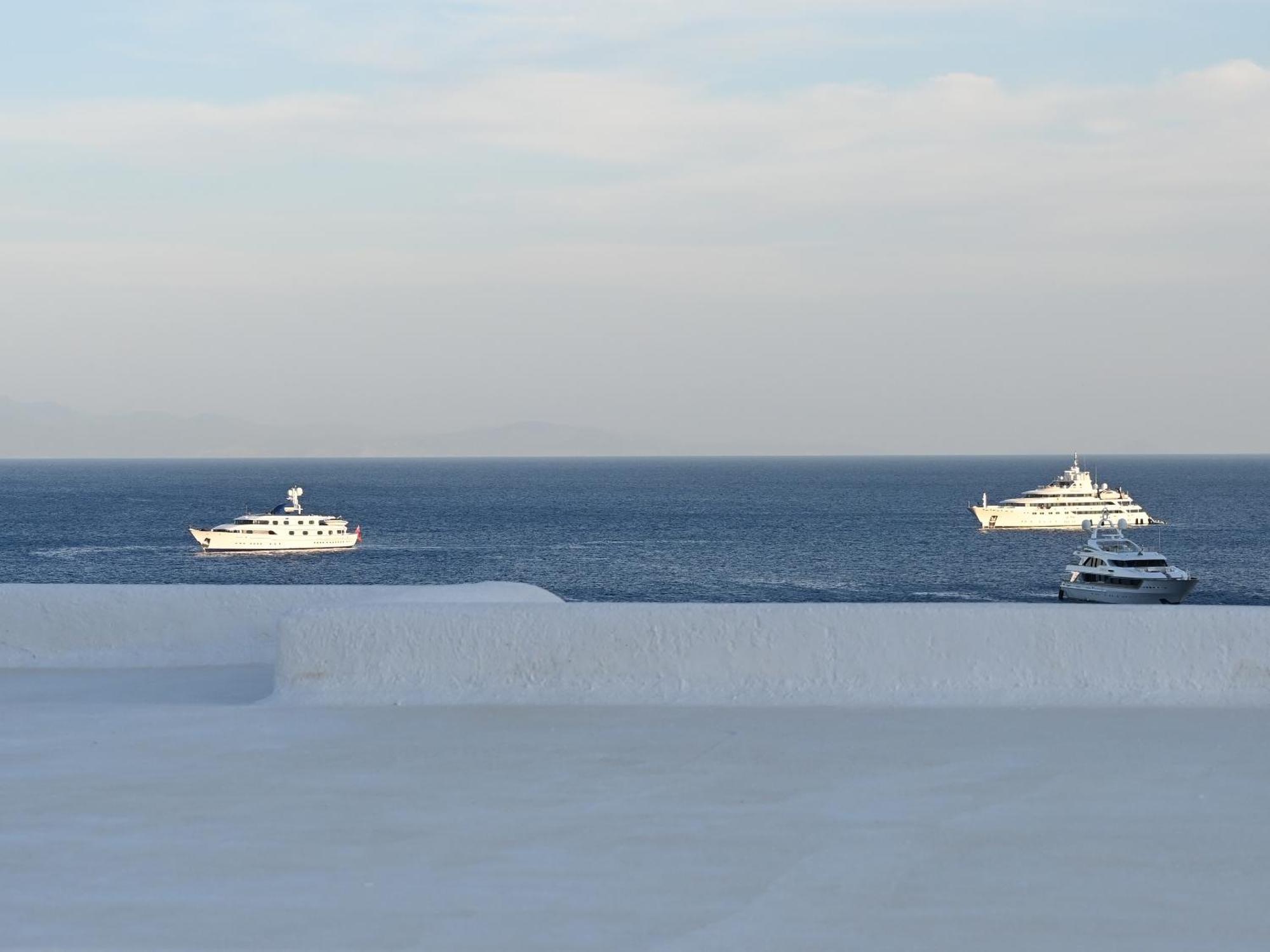 Mykonos Blu, A Grecotel Resort To Live Псару Екстериор снимка